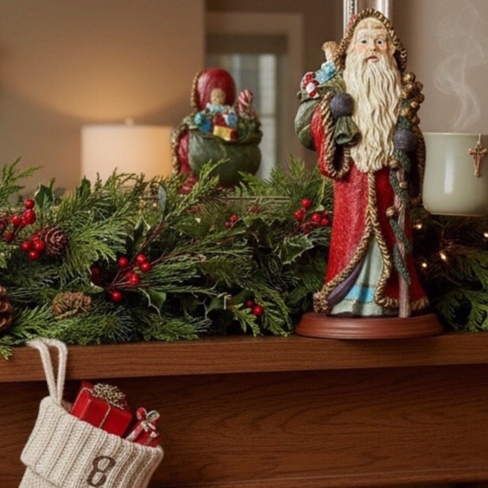 Vintage Cedar Creek Collectible Old World Santa Figurine Christmas NIB